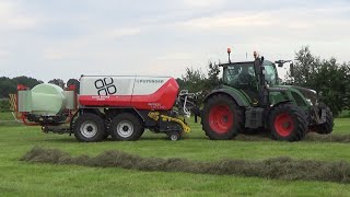 Baling silage by Oude Bekke [upl. by Dnallor773]