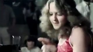 Discotecas españolas en 1980  Música Disco en España  La marcha Cubatas Discjockeys [upl. by Sitruc243]