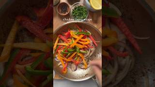 Chicken Fajita Wrap With Creamy Fajita Sauce 🌯food trending viralshortschickenshortsshortsfeed [upl. by Nairam]