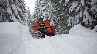 Deep Snow Powder Adventure with a Thiokol Imp snowcat ратрак [upl. by Nylkaj]