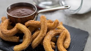 SLADKÁ ADIE Churros s čokoládovou omáčkou [upl. by Areehs680]