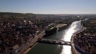 Découverte  Joigny ses vignes son patrimoine et son artisanat [upl. by Galatea]