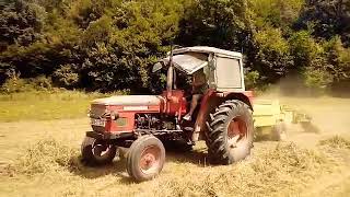 Baliranje Zetor 6711 i balirka Claas Markant 40 [upl. by Gile]