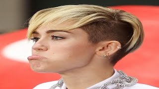 Top 10 Most Annoying Celebrities  Awesome [upl. by Ahkos]