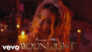 Princesa Alba  Moonlight Video Oficial [upl. by Urbas258]