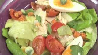 Recette de salade César  Truffaut [upl. by Quincy363]