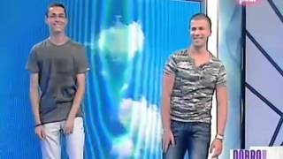 Mihailo Rajicic feat FM Still  Cekaju Me Drugovi  Jutarnji Program  TV PINK 2013 [upl. by Bosch]