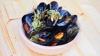 Mussels  Ancient Roman Recipe [upl. by Nalniuq]