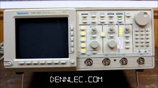 Tek Tektronix TDS 540 4 channel 500 MHz Digitizing Oscilloscope booting up failing test [upl. by Anavoj]