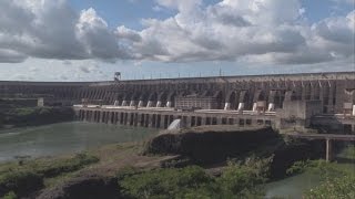 Hidroeléctrica Itaipú Binacional rompe récord mundial de generación de energía [upl. by Quintina617]