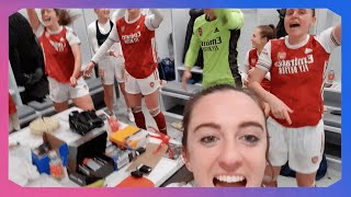 VLOG  Hair cuts amp three big points against Man Utd ⚽  Lisa Evans amp Vivianne Miedema [upl. by Ahsiela]