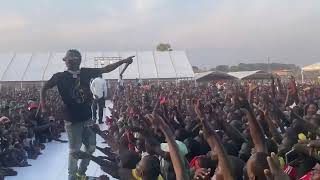 eezzy  Suprise Performance in Gulu [upl. by Akeihsat798]