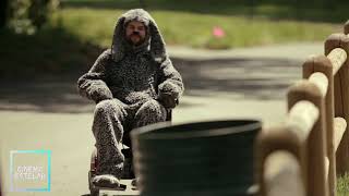 Wilfred  Temporada 2  Capítulo 1  Audio latino  Progreso Parte 3 [upl. by Criswell]