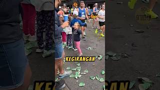 Bocil GIRANG Sudah Membantu Pelari Marathon🎉🤗 videoviral maraton olahraga [upl. by Aiden]