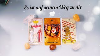 Diese Verbindung will zu dir Verkürze den Weg❤🤍❤face your fears tarot orakel liebe spirituality [upl. by Dachy426]