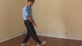 How to Avoid Heel Strike Video Instruction by Chi Runnings Danny Dreyer [upl. by Llyrat]