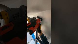 ⚠️DEWALT X MILWUAKEE shortsvideo camaraseguridad dewalt milwuakee [upl. by Roderic]