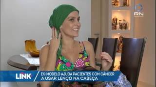 Exmodelo ensina mulheres com câncer a usar lenço na cabeça [upl. by Joseito]