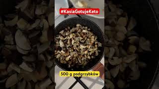 Kasia Gotuje Keto  Sos podgrzybkowy shorts kasiagotujeketo [upl. by Ruelu]