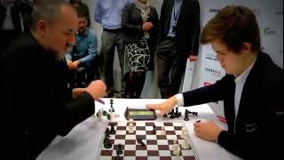 En Hızlı Satranç Turnuvasında Dünyanın En İyisi Magnus Carlsen [upl. by Jenette]