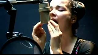 Björk  Oceania Live In Studio WideScreen [upl. by Gader]