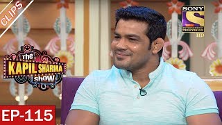 Sarla Dances With Sushil Kumar  The Kapil Sharma Show  24th June 2017 [upl. by Isabea485]