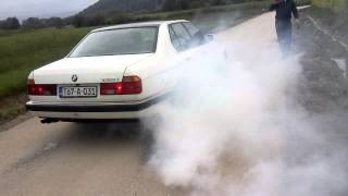 Burnout BMW E32 735i [upl. by Farly]