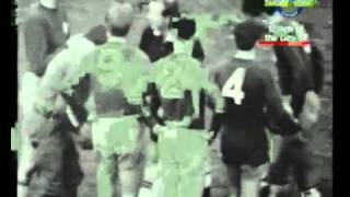 Leeds United movie archive  Sunderland v Leeds United FA Cup 5th Rnd action 1967  Part 3 [upl. by Bajaj299]