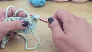 Crochet pour débutant video 2 tutoriel simple facile et rapide [upl. by Sandy]