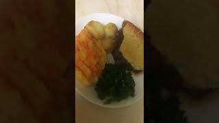 Steak Pie with vegetables foodvideoyummysatisfyingviralvideoshortsvideoshortsfeedeasyrecipe [upl. by Oinotnaocram971]