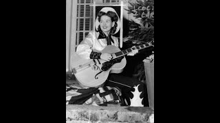 Early Bonnie Guitar  Robin In the Pine c1951 [upl. by Hurley]