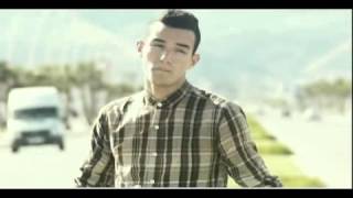 Zouhair Bahaoui 3Tini FoRsSa Video Clip Officiel 2013 فن راقي وأسلوب متميز [upl. by Nyluqcaj]