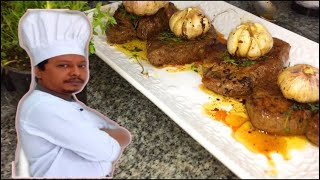 Pan Fry Sirloin Steak RecipesHow to cook Sirloin Steak in ovenSirloin Steak with Garlic Butter [upl. by Sabanrab]