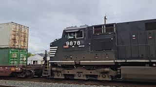 NS 9919 leads on NS 27A Passing Through Berryville VA 91824 [upl. by Pollitt]