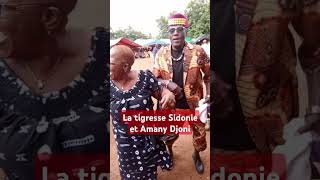 La tigresse Sidonie et Amany Djoni music duo movie musique duet choir love humour comedy [upl. by Rehteh420]