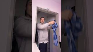 Dein KLEID ist ZU KURZ Verbote in Beziehungen 🚩beziehung freundin viralvideo funny [upl. by Reibaj960]