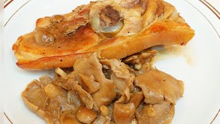 Spalla di maiale alla Birra con funghi Chiodini [upl. by Eimmelc695]