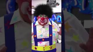 Chuponcito viajando en el metro 😂🤡 [upl. by Valenka]