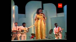 Gloria Gaynor Medley 1980wmv [upl. by Adnik]