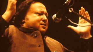 Ustad Nusrat Fateh Ali Khan  Dost kya khoob wafaon ka Sila Dete Hain [upl. by Geehan911]