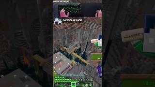 Bastighgs erster Tod 🤯 craftattack12 minecraft crazy twitch clips gaming streamer bastighg [upl. by Pepita]