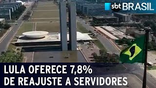 Lula oferece 78 de reajuste a servidores e R 20000 no vale  SBT Brasil 170223 [upl. by Ayouqat]