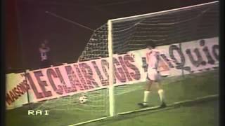 Bordeaux 1  0 Dinamo Bucarest 24101984 Coupe des Clubs Champions [upl. by Angelique117]