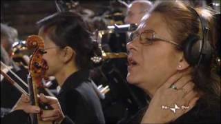 COCCIANTE CANTA COCCIANTE MARGHERITA A CAPPELLA CON PUBBLICO ARENA DI VERONA MAGGIO 2009 [upl. by Holub]