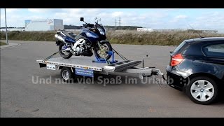 Anleitung Motorrad auf Motorradanhänger verladen [upl. by Eetnod]