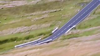 Ian Hutchinson crash tt race 🇮🇲2017 [upl. by Doelling]