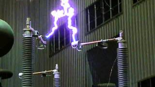 Испытания разъединителя 220 кВ ч2 Test of 220 kV disconnectors Part 2 [upl. by Nohj]