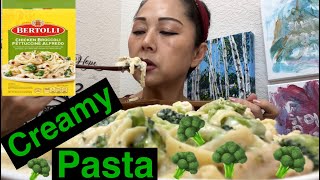 ASMR EATING quotBERTOLLIquot CHICKEN BROCCOLI FETTUCCINI ALFREDO 먹방 asmr mukbang asmreating [upl. by Ytinirt]