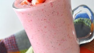 Strawberry Oatmeal Breakfast Smoothie [upl. by Annez]