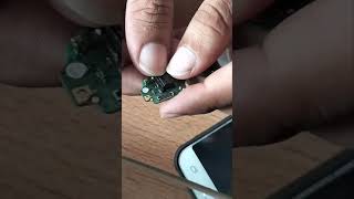 Mobile headphone jack RepairmiSamsungvivorealmeoppolavaany mobile [upl. by Agnola]